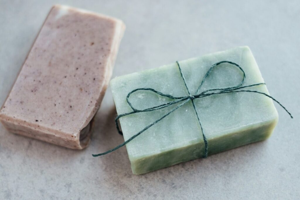 Boîte à Savon de Voyage : Pratique et Écoresponsable