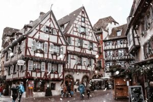 Agences de Voyage Colmar : Guide pour Choisir Vos Vacances Idéales