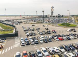 Parking Longue Durée Aéroport : Critères Essentiels pour un Choix Serein