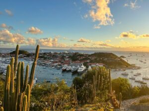 Saint-Barth : Hébergements de Luxe pour un Rêve Discret