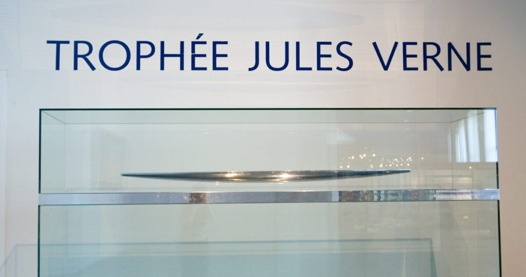 Trophée Jules Verne : Record du Tour du Monde à la Voile